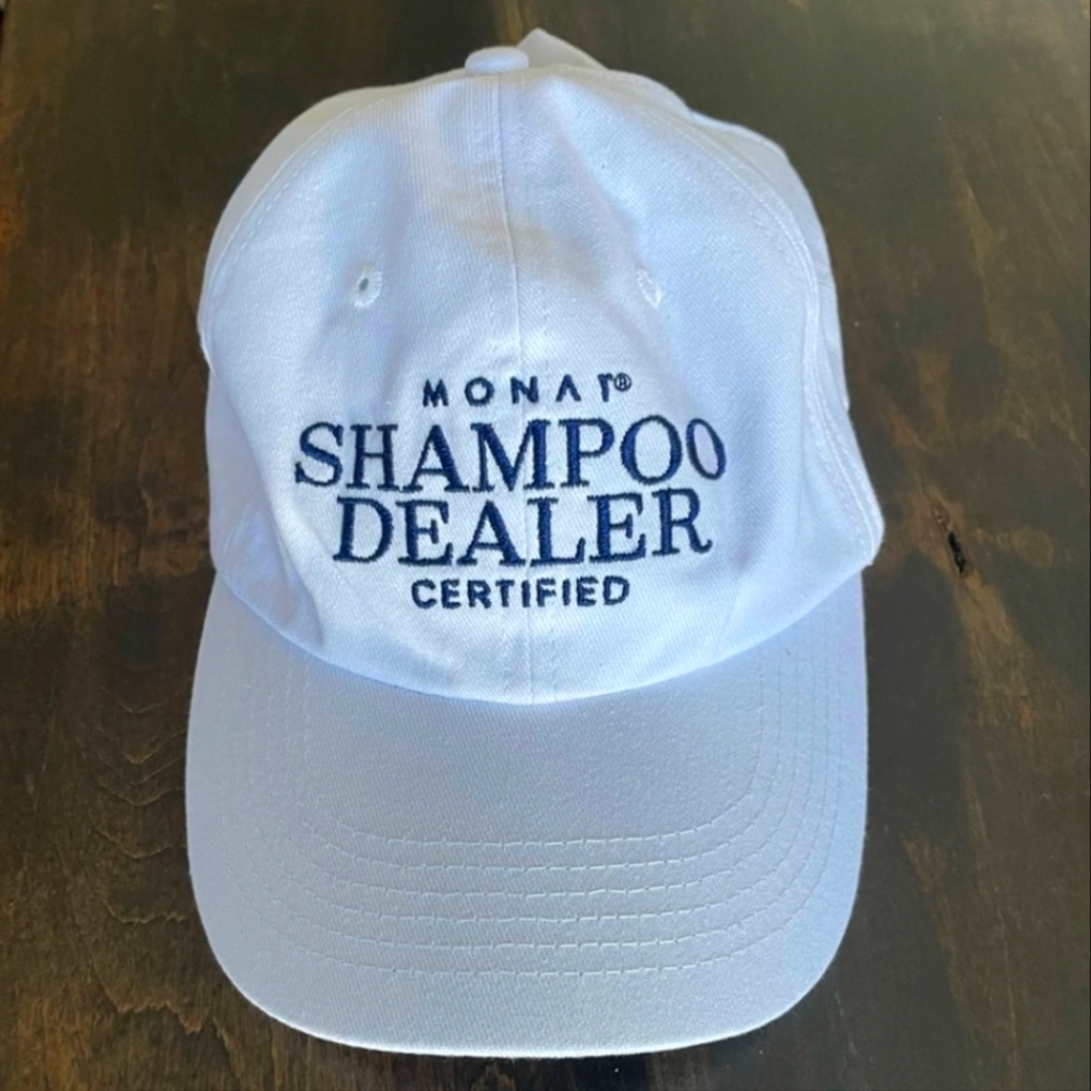 Monat Hat